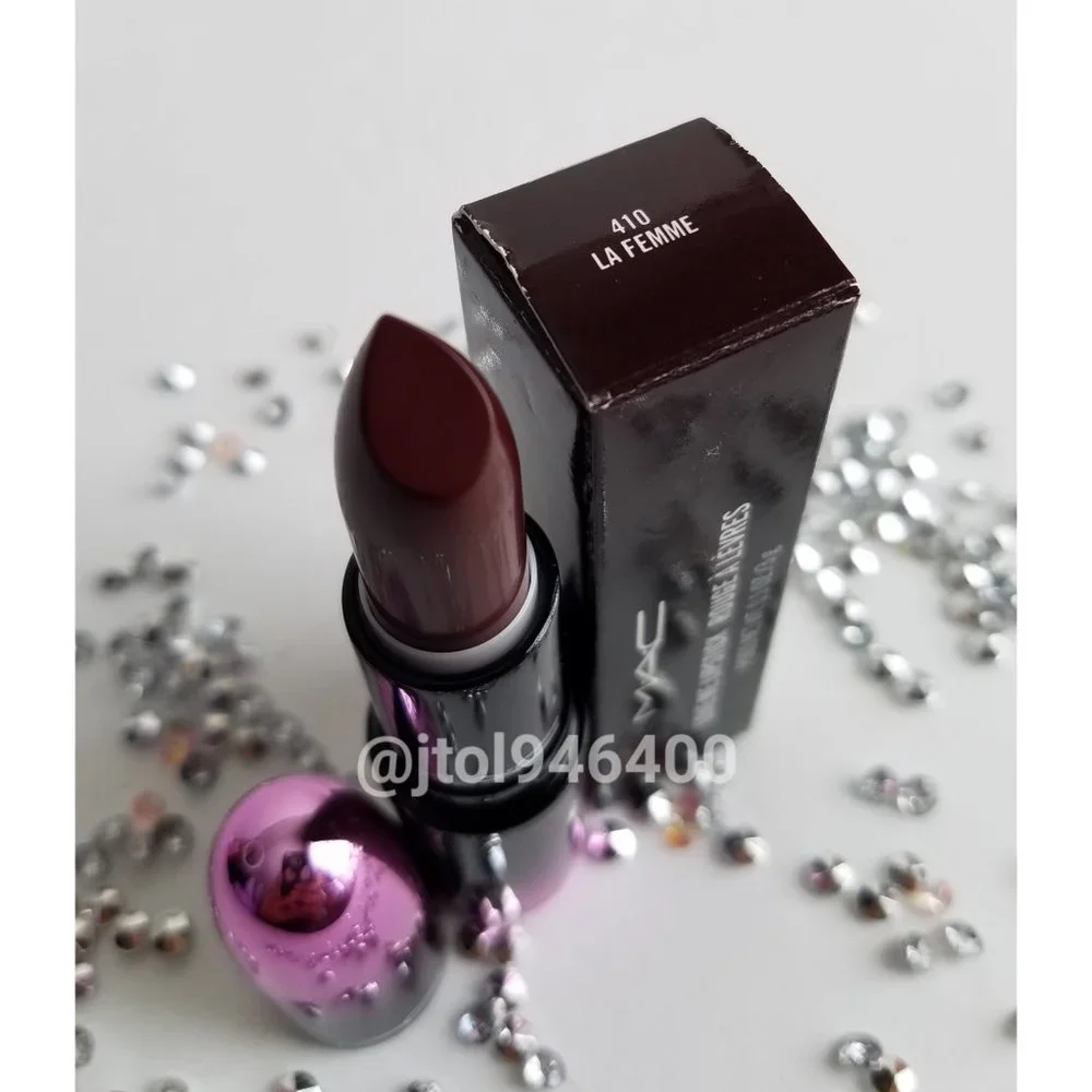 Mac La Femme Love Me Lipstick